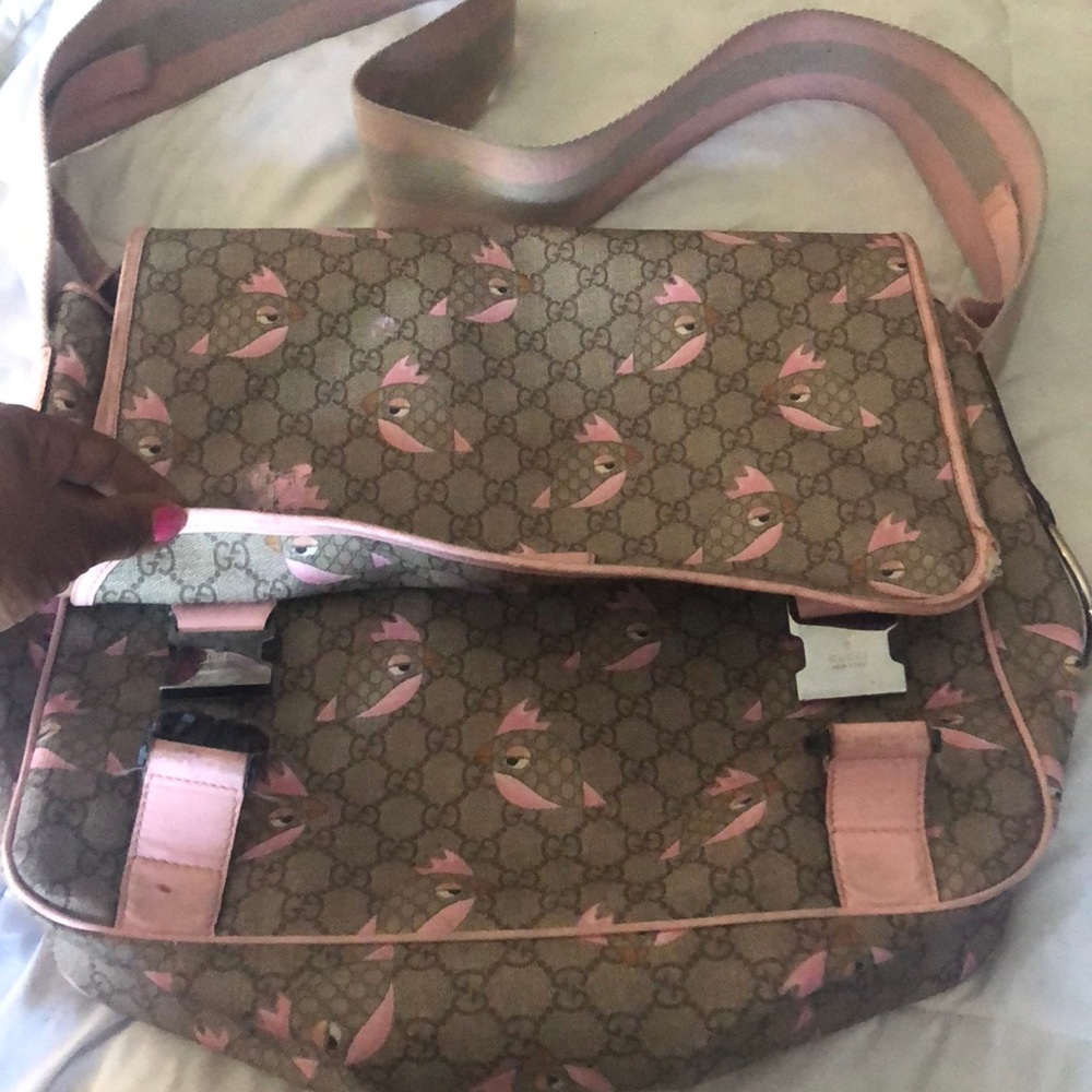 W & U LIFESTYLE/mama’s bag/trademark leather tag